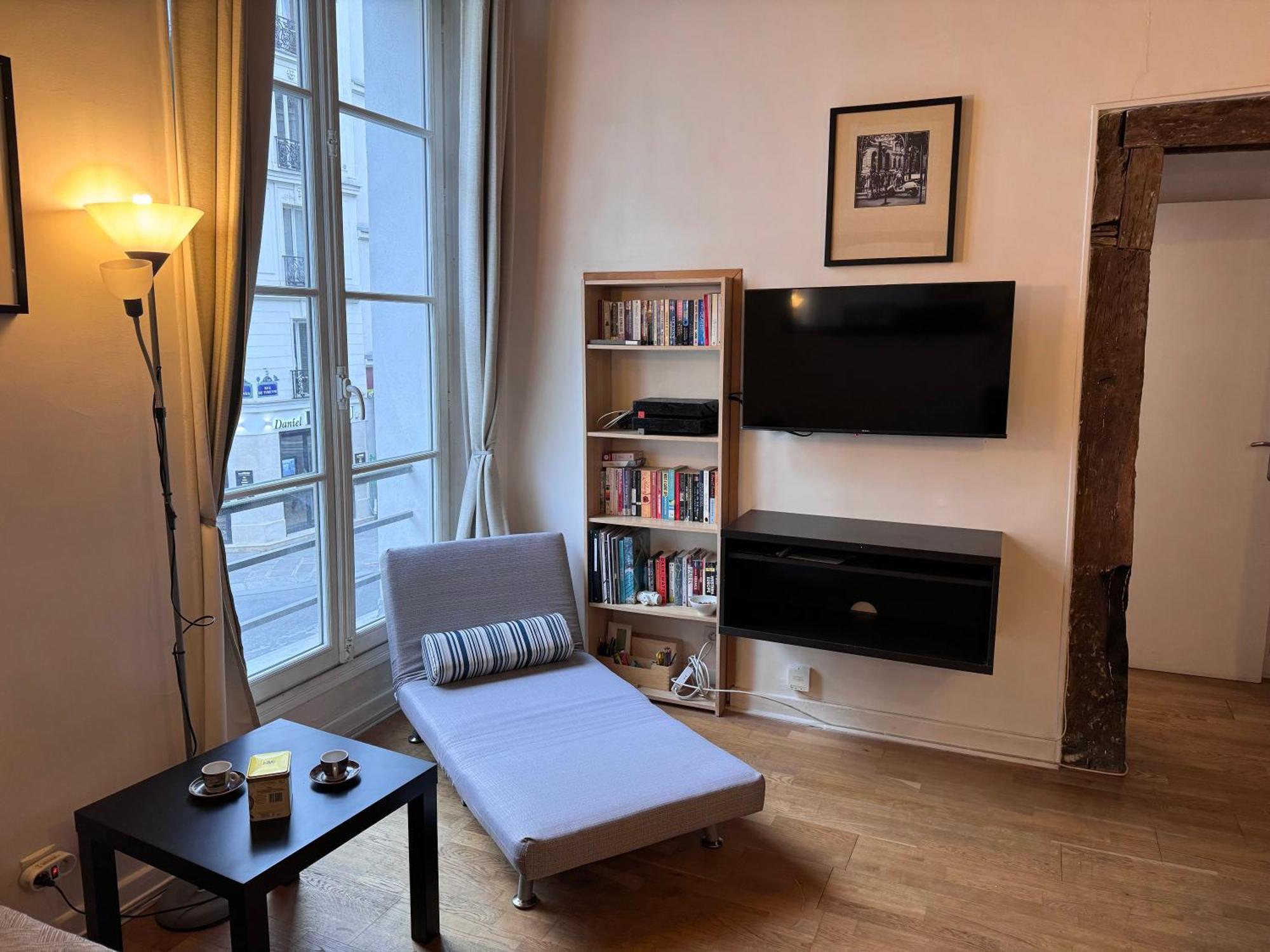 Appartement Typique Parisien Au Coeur Du Marais מראה חיצוני תמונה